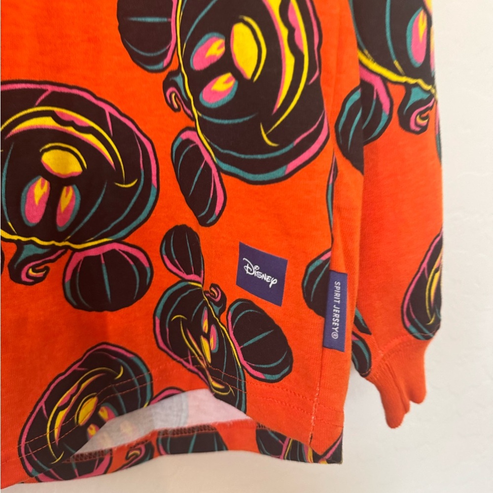 Disney Parks Halloween Disneyland Spirit Jersey Mickey Mouse Pumpkin small - Picture 2 of 7